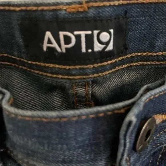 Apt 9  dark wash slim fit jeans. Size 34-30. Very Gently used - Picture 2 of 5
